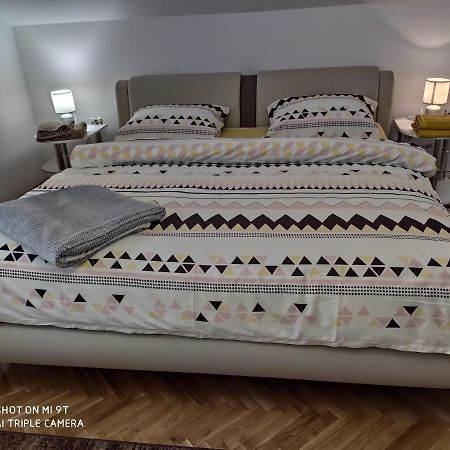 Ferienwohnung Kaya 2 Ðakovo Exterior foto