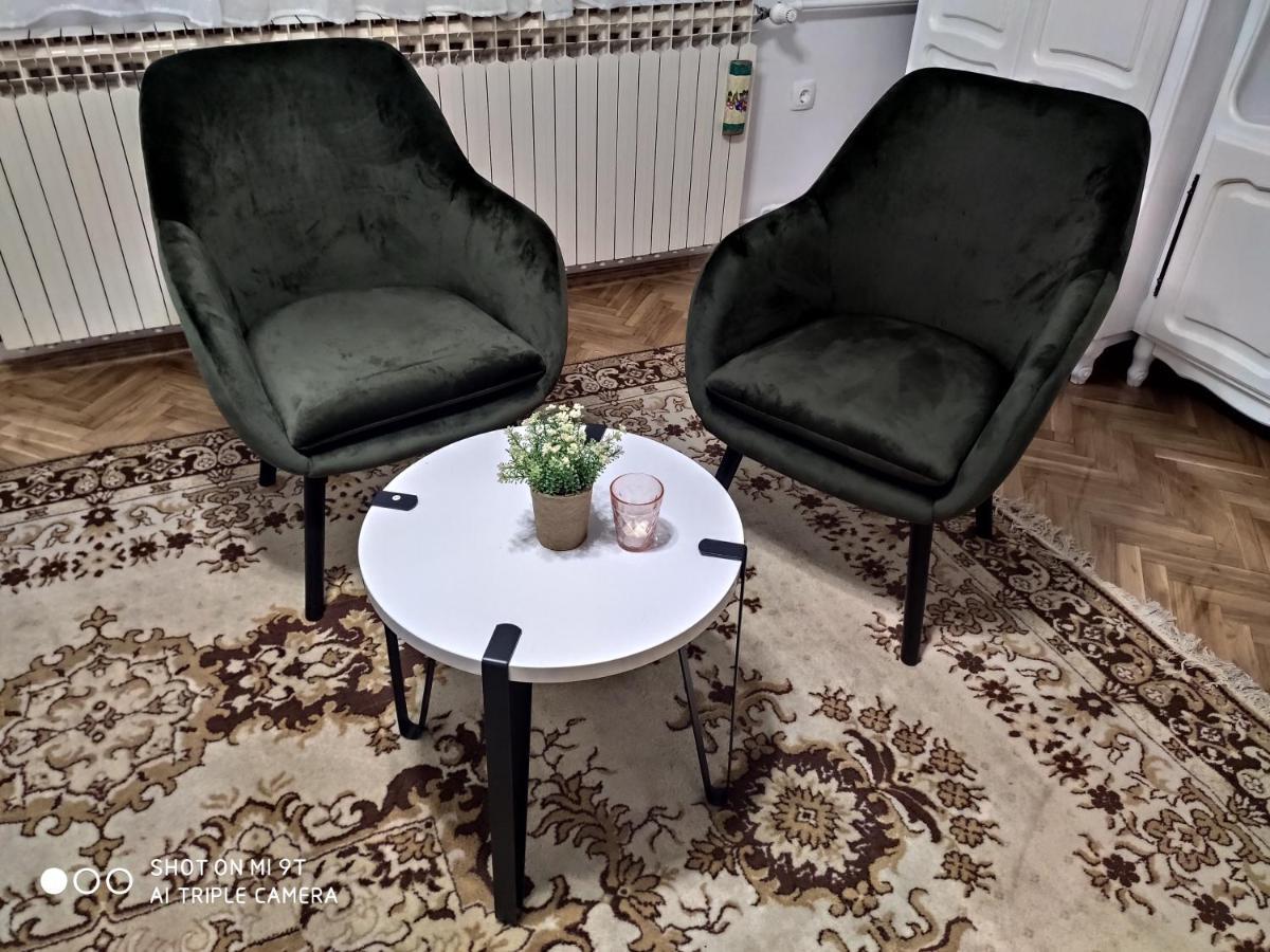 Ferienwohnung Kaya 2 Ðakovo Exterior foto